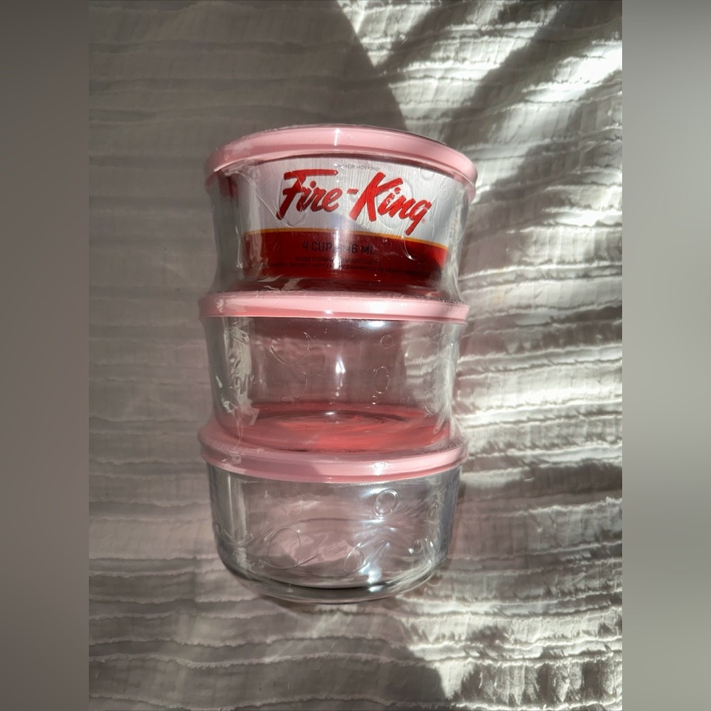 Rare Light Pink Anchor Hocking 4 Cup Round Set of 3 Glass Storage Containers